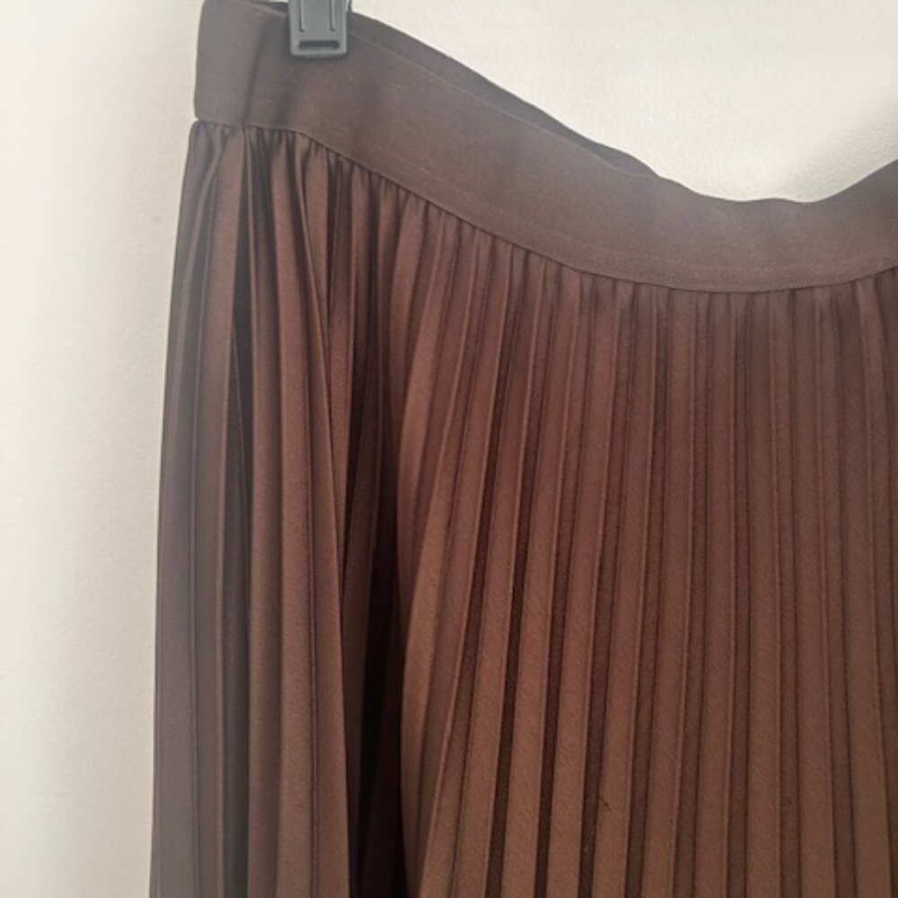 H&M pleated Skirt XL - Picture 3 of 6